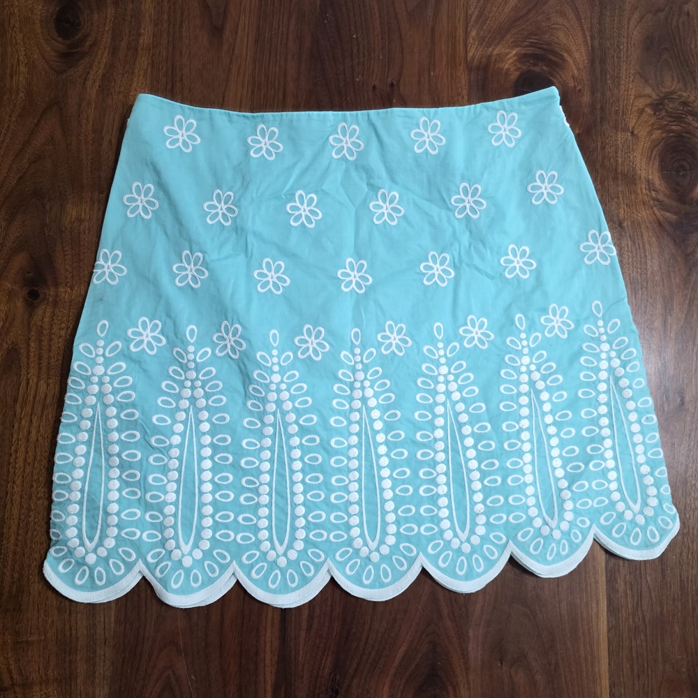 Vineyard Vines Turquoise A-Line Skirt with White Floral Design Size 2